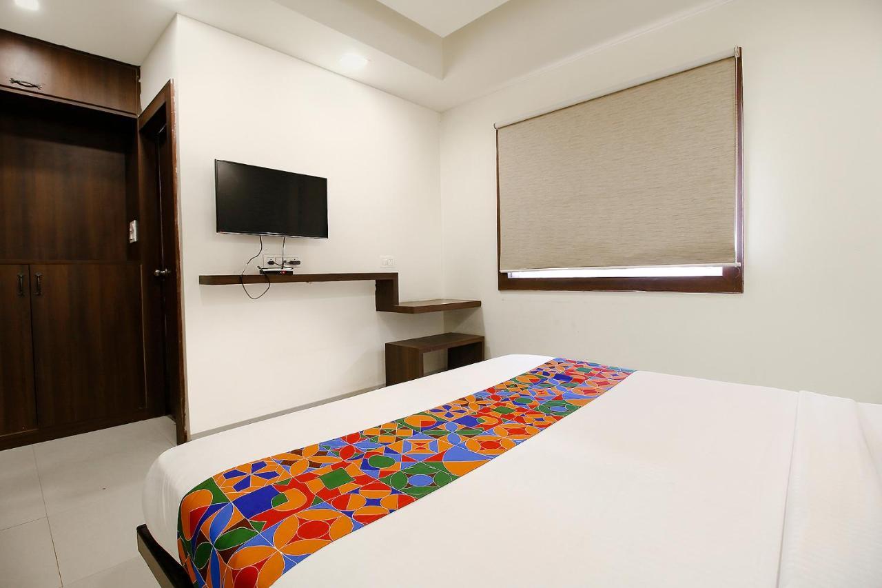 Samarda Kaliāsot Fabexpress Comfort Stay I מראה חיצוני תמונה