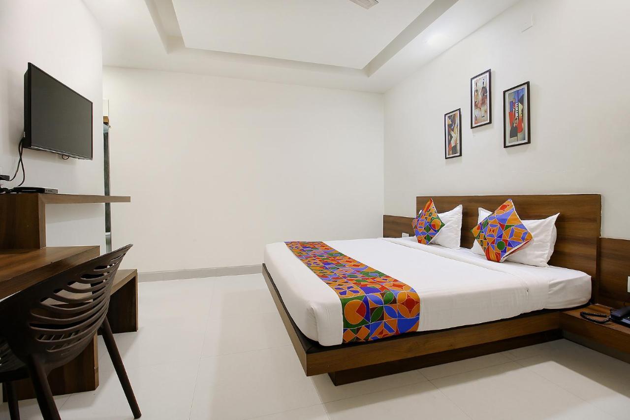 Samarda Kaliāsot Fabexpress Comfort Stay I מראה חיצוני תמונה