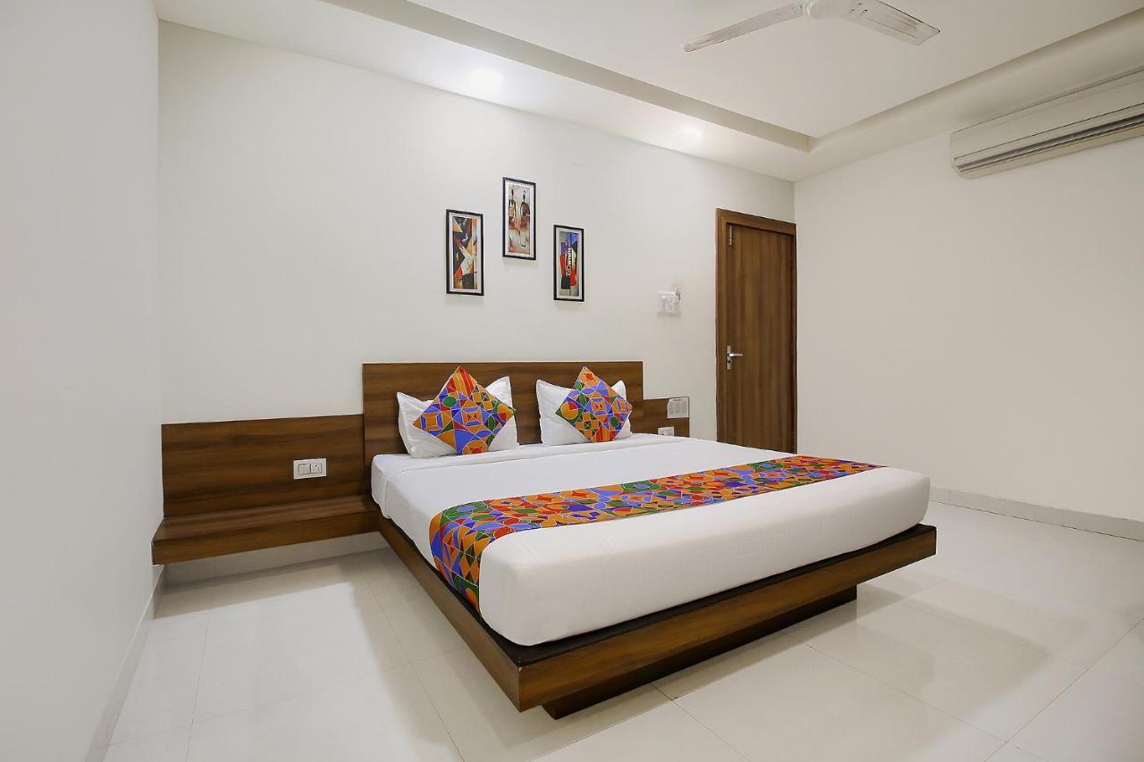 Samarda Kaliāsot Fabexpress Comfort Stay I מראה חיצוני תמונה